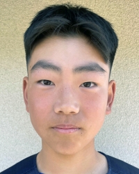 28　岡﨑　壮真