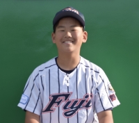 萬田　勝尉