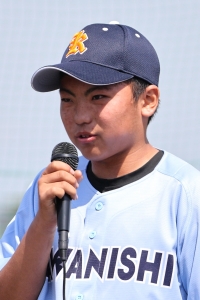 石田　湊介