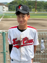 山根麗也