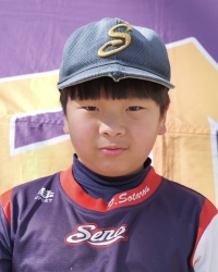 勘輔（かんすけ）背番号14