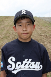 高橋　晟也（背番号37）