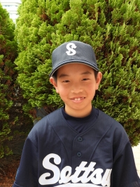 折内　祐哉（背番号79）