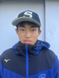 13　川嶋　祉琉（かわしま　しりゅう）