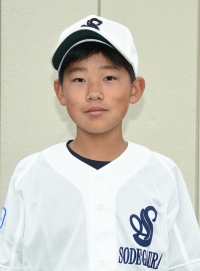 小林　駿介　　岩根フェニックス