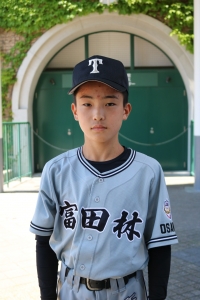 小山　蓮翔