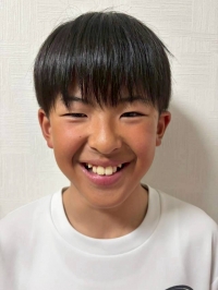 山本　新太